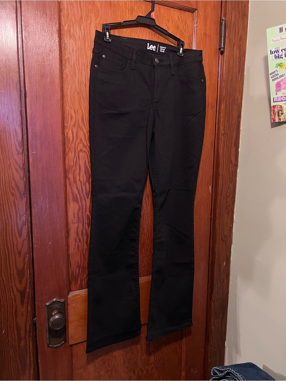 NWT Lee Women's Black Straight Leg Jeans Regular Fit Boot Cut Mid Rise 8